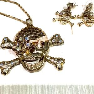 Sexy Sparkles Skull & Crossbones Gold & Rhinestone Necklace & Earring Set.  NWT